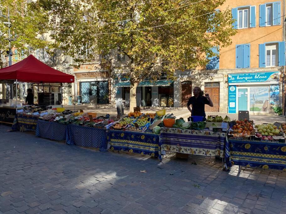 Akropole De Caroline, Central, Lumineux, Calme, Free Parking, Lift, 3 Beds 德拉吉尼昂 外观 照片